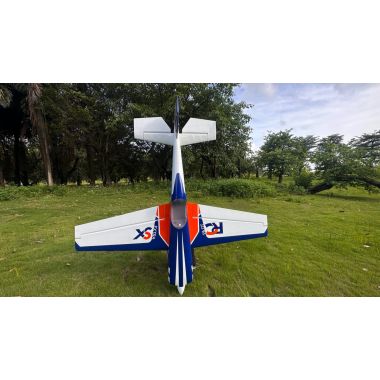 Extra 330SX - 103'' Color 02 - 100-130cc (2.64m)
